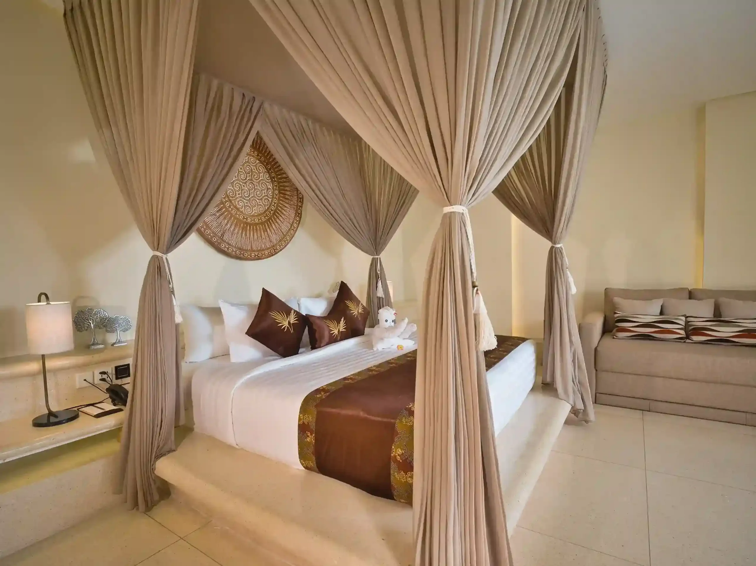 Private pool villa surrounded by jungle in Ubud